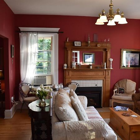 King George B&B Miramichi Exterior photo