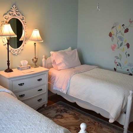 King George B&B Miramichi Exterior photo